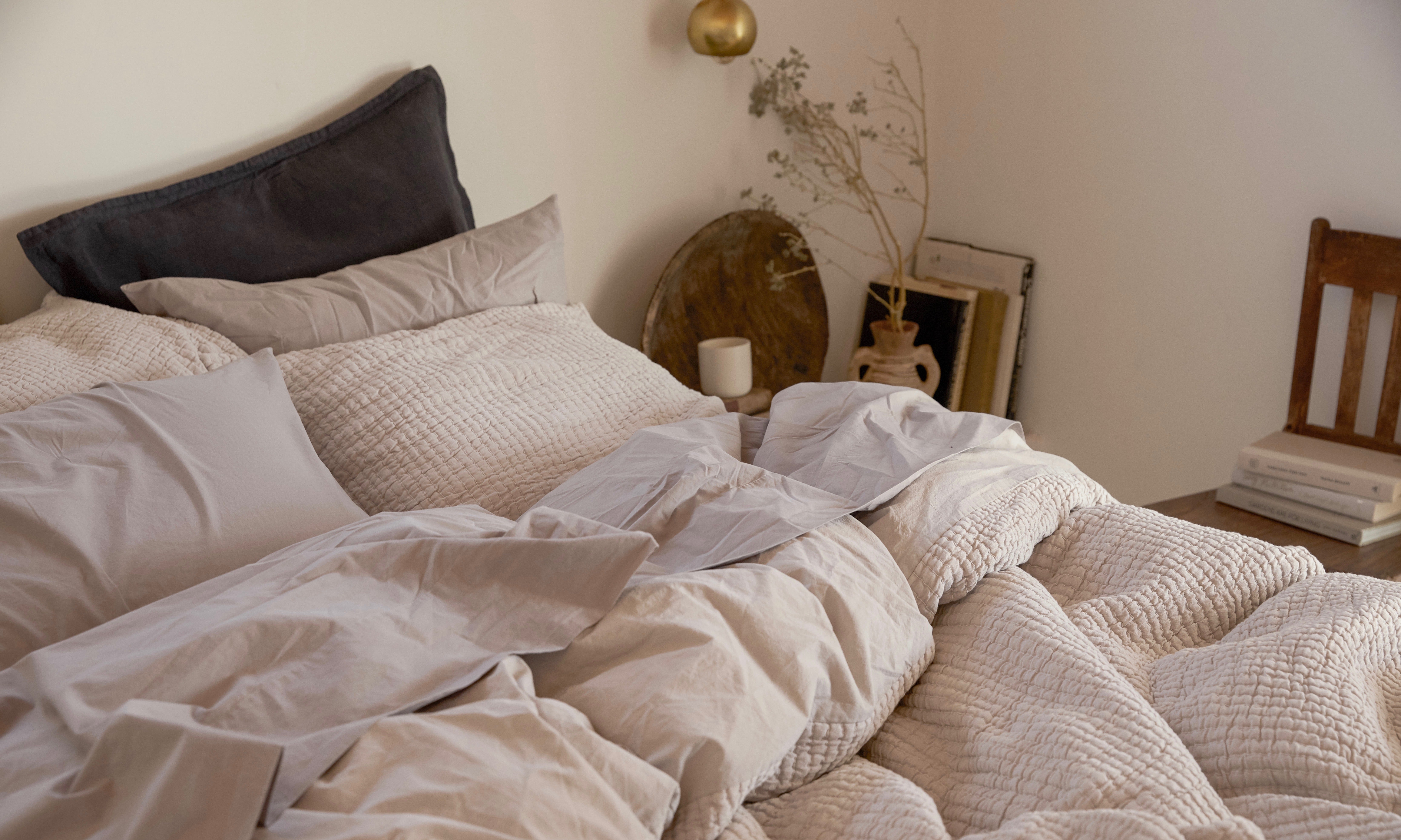 Fabric & Bedding Materials Guide