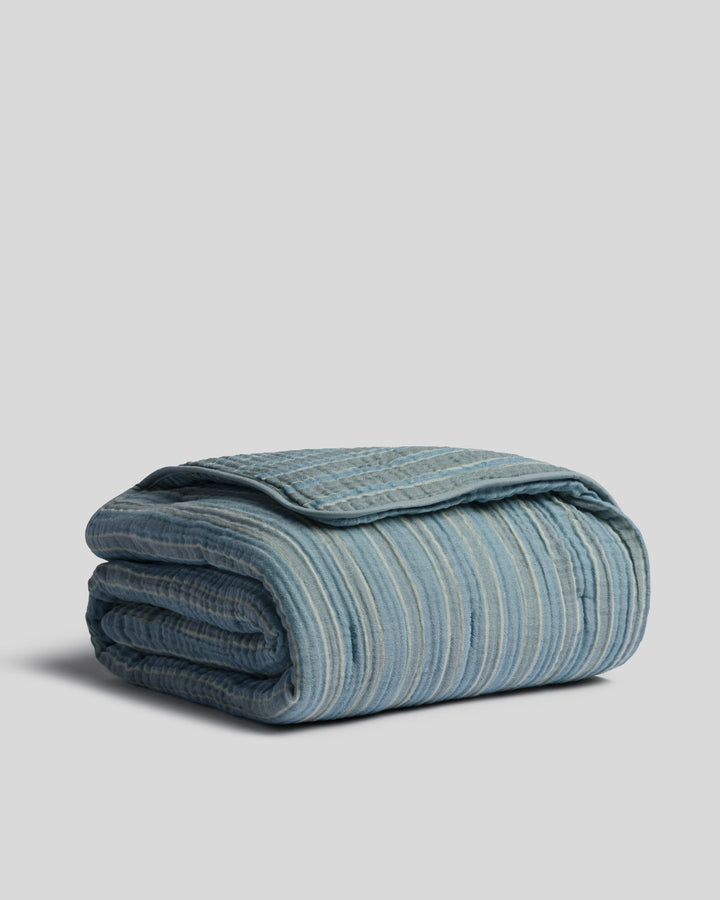 Organic Cloud Cotton Stripe Toddler Quilt (Wave and Horizon)