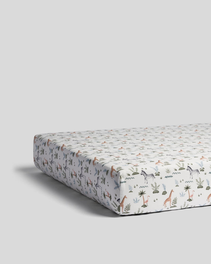 Percale Crib Sheet (Animal Print)